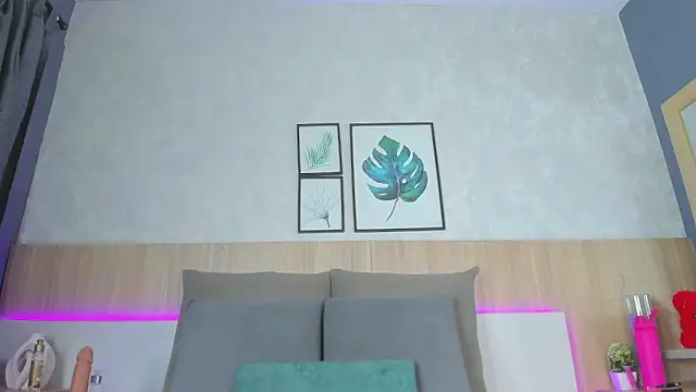 mia gate online show from 11.17.25