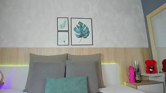 mia gate online show from 12.03.25