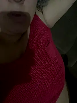 Snapshot of bruna438 chatting on 11.06.25 bruna438 online show from 11.06.25