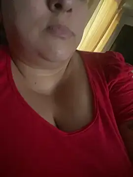 Snapshot of bruna438 chatting on 11.12.25 bruna438 online show from 11.12.25