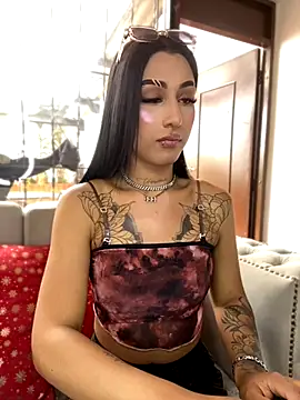 Snapshot of _Denisse444 chatting on 11.12.25 Denisse444 online show from 11.12.25