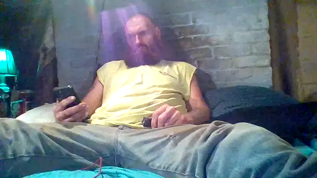 Snapshot of Cowboy815 chatting on 11.06.25 Cowboy815 online show from 11.06.25