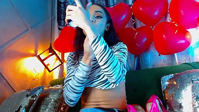 Cristal Gem1 online show from 02.15.26