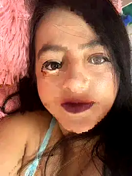 Snapshot of salo-rousee chatting on 11.08.25 salo-rousee online show from 11.08.25