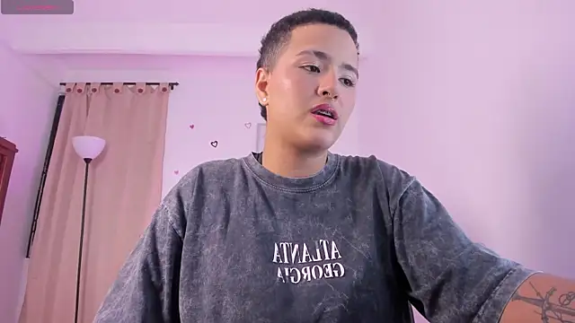 LiaaMoretzz online show from 05.14.26