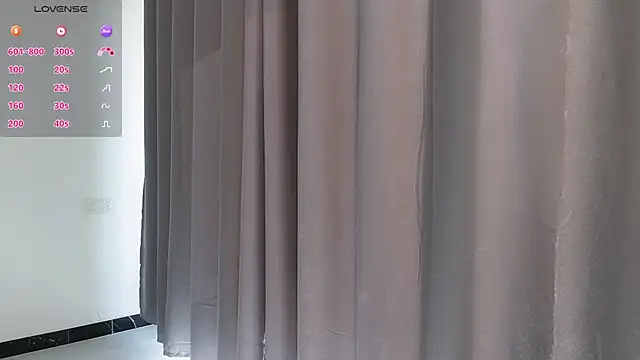 xiuxiu-04 online show from 12.15.25