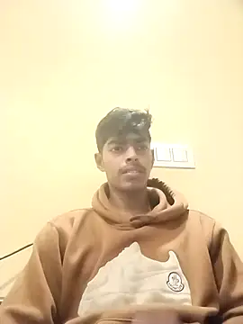 monster 33 online show from 02.08.26