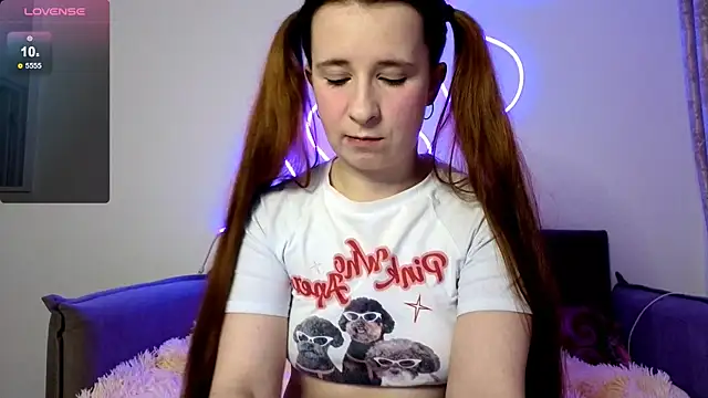  Linett  online show from 11.03.25