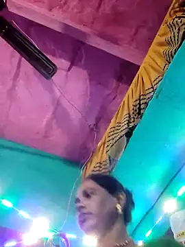 Snapshot of Pooja750 chatting on 10.20.25 Pooja750 online show from 10.20.25