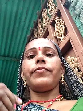 Snapshot of Pooja750 chatting on 10.22.25 Pooja750 online show from 10.22.25