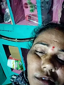 Snapshot of Pooja750 chatting on 10.22.25 Pooja750 online show from 10.22.25