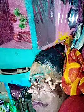 Snapshot of Pooja750 chatting on 11.06.25 Pooja750 online show from 11.06.25