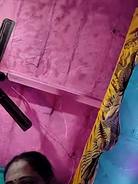 Snapshot of Pooja750 chatting on 11.12.25 Pooja750 online show from 11.12.25