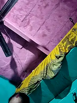 Snapshot of Pooja750 chatting on 11.16.25 Pooja750 online show from 11.16.25