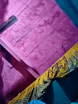 Snapshot of Pooja750 chatting on 11.18.25 Pooja750 online show from 11.18.25