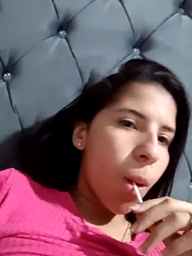 Snapshot of Liagni0 chatting on 09.10.25 Liagni0 online show from 09.10.25