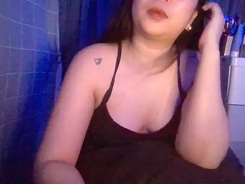 Snapshot of Asianhotskinny chatting on 06.20.26 Asianhotskinny online show from 06.20.26