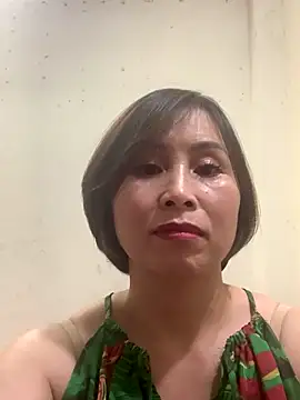 Hello Linchii online show from 09.15.25