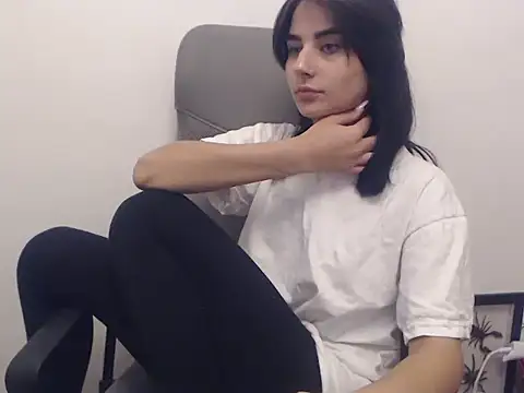 Hot Bruny online show from 10.03.25