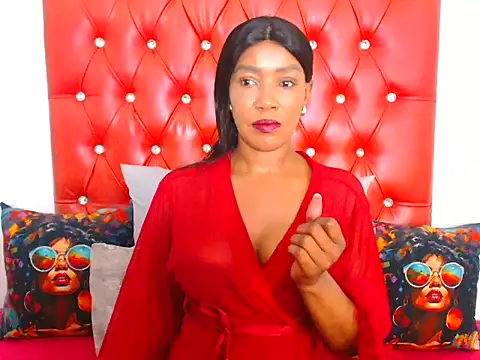 Snapshot of GaggingQueen32 chatting on 09.09.25 GaggingQueen32 online show from 09.09.25