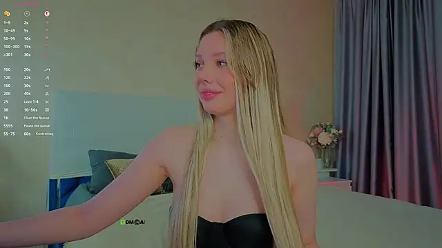  sophielov online show from 07.28.26