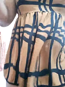 BeautyGirl sara online show from 12.22.25