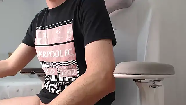 Snapshot of delgadopollon1991 chatting on 12.21.25 delgadopollon1991 online show from 12.21.25