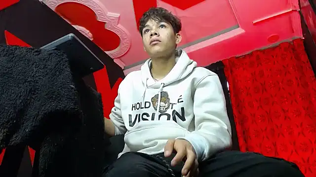 SemerHott online show from 09.22.25