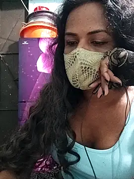 Snapshot of Anikaislam chatting on 12.03.25 Anikaislam online show from 12.03.25