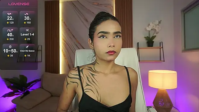 Snapshot of GiaNovak chatting on 01.05.26 GiaNovak online show from 01.05.26