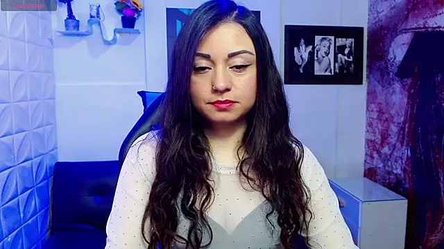 Eva Roussell online show from 10.04.25