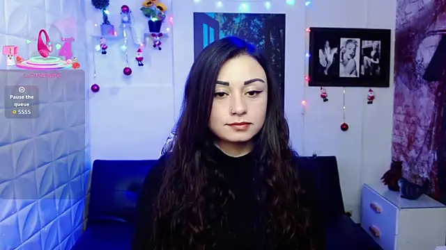 Eva Roussell online show from 12.17.25