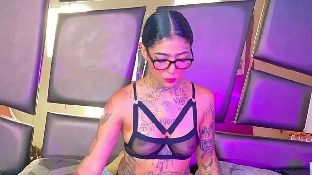 EmilieLake online show from 11.15.25