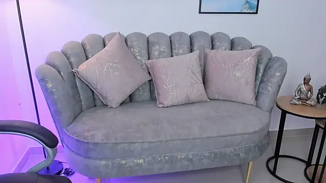 issi loren online show from 10.30.25