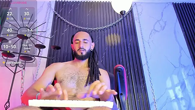 Snapshot of Tatis__ chatting on 11.14.25 Tatis online show from 11.14.25