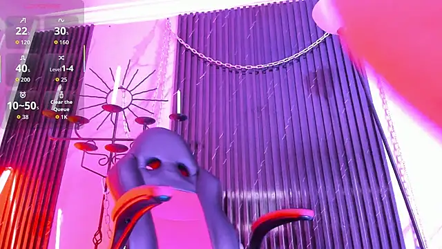 Snapshot of Tatis__ chatting on 11.25.25 Tatis online show from 11.25.25