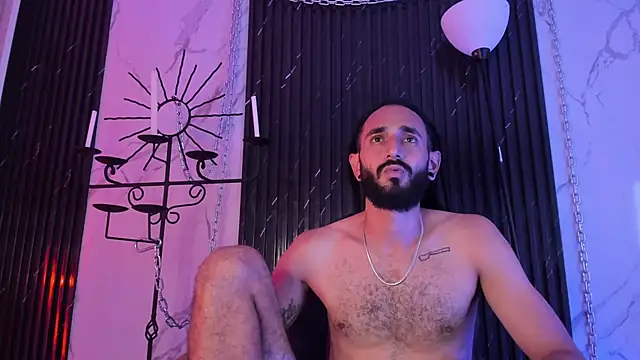 Snapshot of Tatis__ chatting on 12.02.25 Tatis online show from 12.02.25