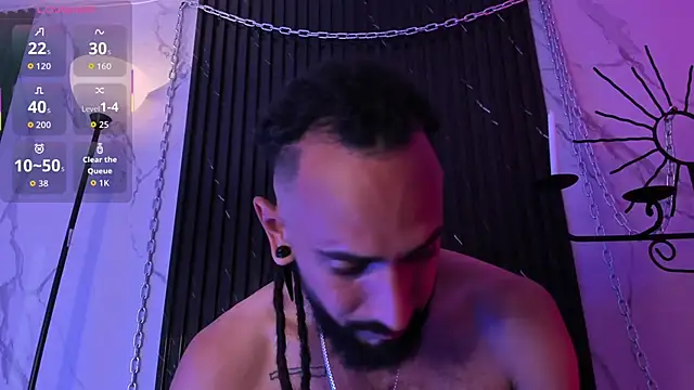 Snapshot of Tatis__ chatting on 12.04.25 Tatis online show from 12.04.25