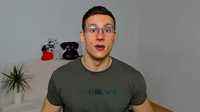 ZeinMiracles online show from 11.10.25