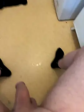 Snapshot of cook907920 chatting on 09.20.25 cook907920 online show from 09.20.25