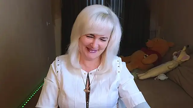 Vina Vision online show from 09.20.25