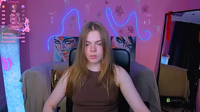 Snapshot of veronica_bubble chatting on 06.12.26 veronica bubble online show from 06.12.26
