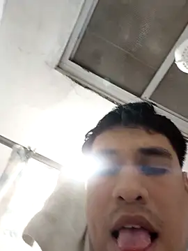 Snapshot of Exotic19cm chatting on 11.23.25 Exotic19cm online show from 11.23.25