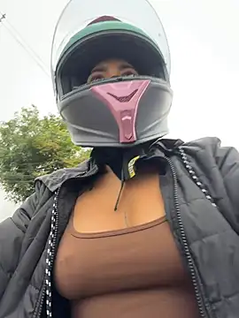 AlannaEvons online show from 02.24.26