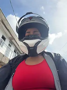 AlannaEvons online show from 04.15.26