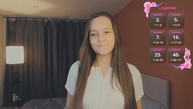 Snapshot of day_may chatting on 11.04.25 day may online show from 11.04.25