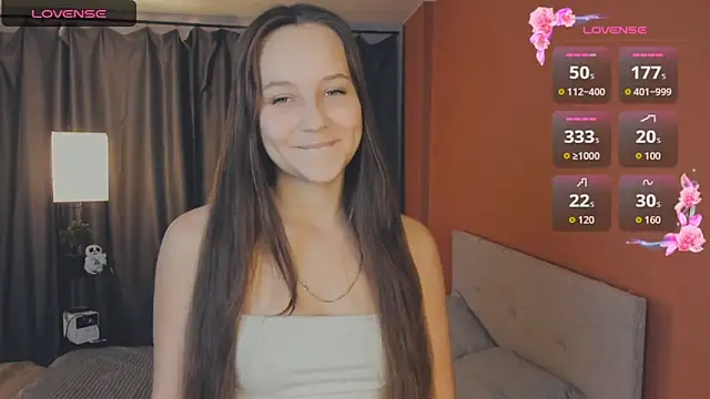 Snapshot of day_may chatting on 11.30.25 day may online show from 11.30.25