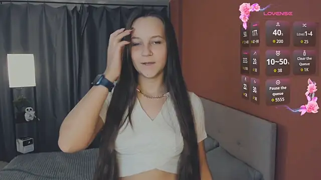 Snapshot of day_may chatting on 12.03.25 day may online show from 12.03.25