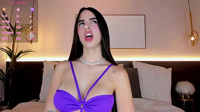 SolAvelar online show from 12.02.25