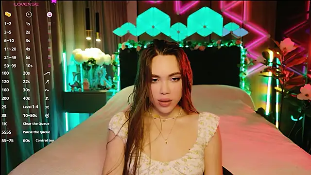 MimiFors online show from 10.12.25